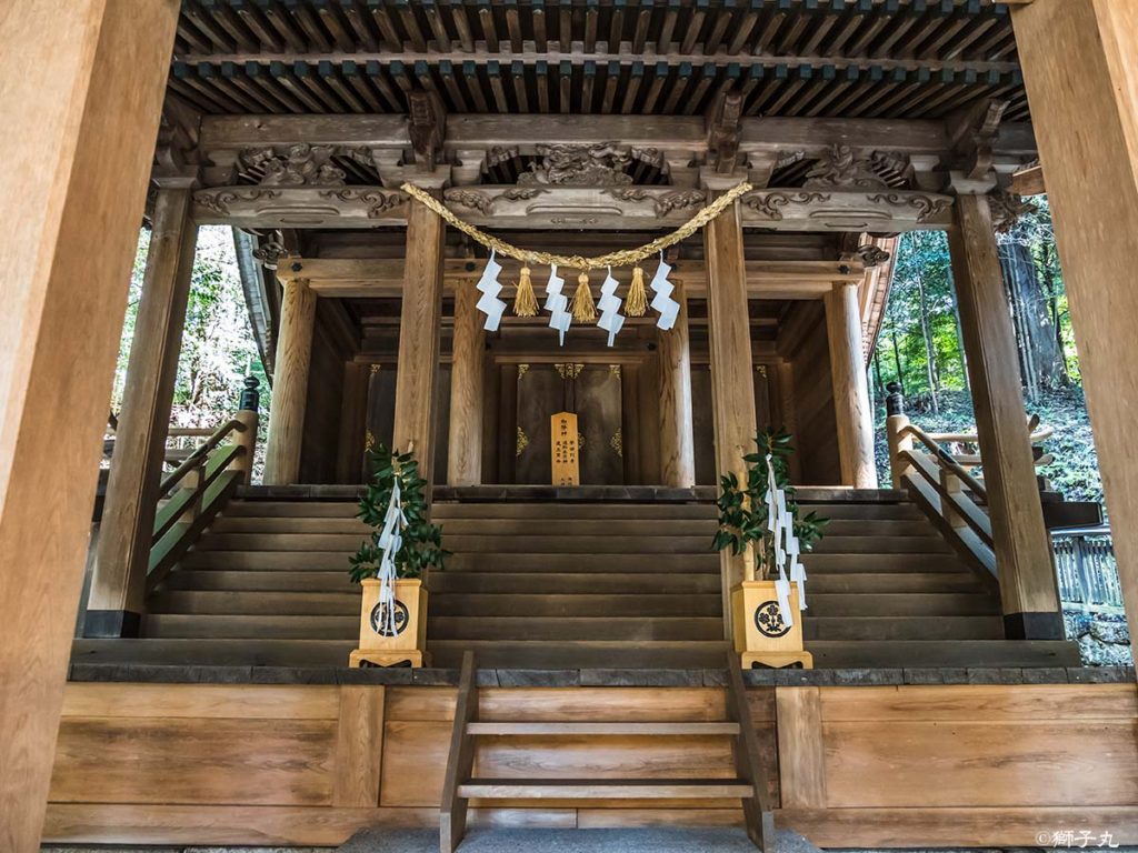 坂本神社諏訪社　本殿