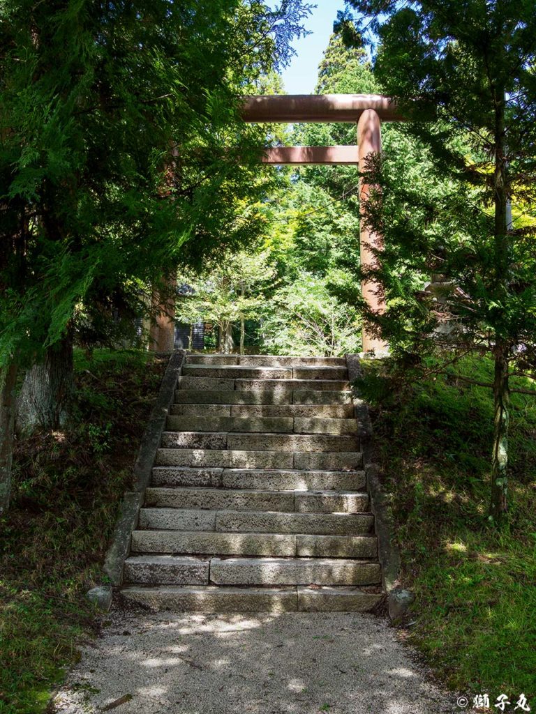 武並神社（岐阜県恵那市岩村町） 三の鳥居