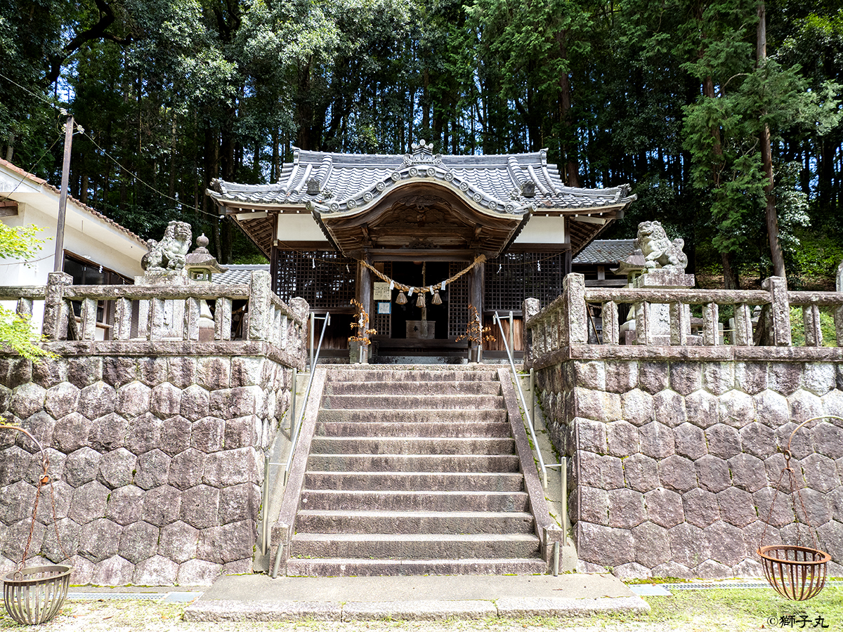 八王子神社（岐阜県瑞浪市陶町）　拝殿