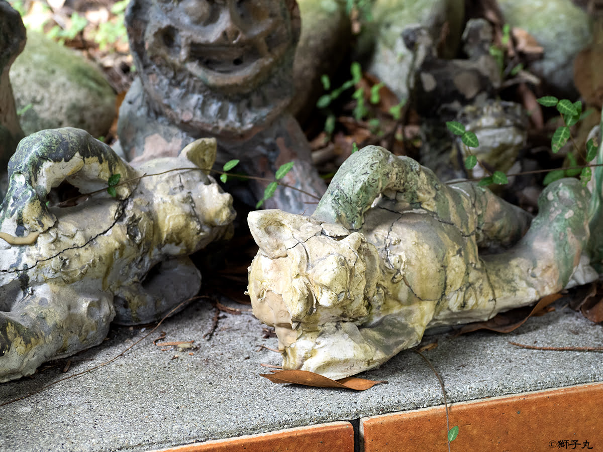八王子神社（岐阜県瑞浪市陶町）　狛犬群